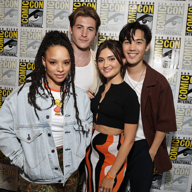 COMIC-CON INTERNATIONAL: SAN DIEGO 2022 -- “Vampire Academy” -- Pictured: (l-r) Sisi Stringer, Kieron Moore, Daniela Nieves, André Dae Kim at the Hilton Bayfront in San Diego, Calif. on July 21, 2022 -- (Photo by: Todd Williamson/Peacock)